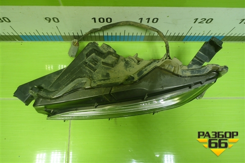 Фара противотуманная левая (после 2019г) (8122048060) для Lexus RX 350 c 2015г (РХ)