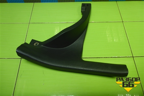 Накладка порога внутренняя заднего правого (858861R000) для Hyundai Solaris с 2010-2016г (Солярис)