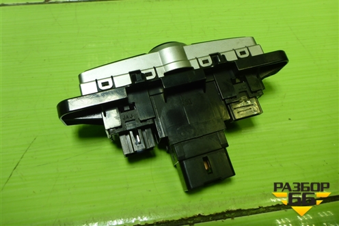 Кнопка аварийной сигнализации для Hyundai Solaris с 2010-2016г (Солярис)