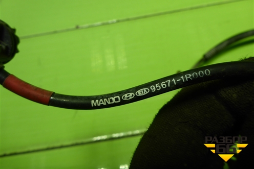 Датчик ABS передний правый (956711R000) для Hyundai Solaris с 2010-2016г (Солярис)