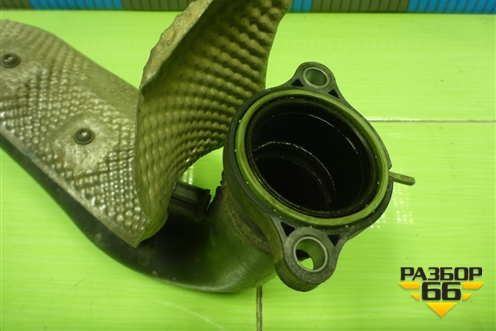 Патрубок интеркулера пластиковый (13334019) для Opel Insignia с 2008-2017г (Инсигниа)