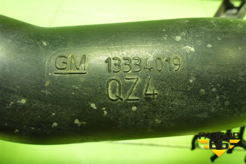 Патрубок интеркулера пластиковый (13334019) для Opel Insignia с 2008-2017г (Инсигниа)