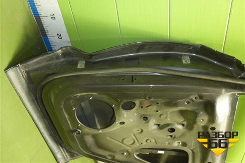 Дверь задняя правая (760833112A) для Volkswagen Touareg с 2018г (Туарег)