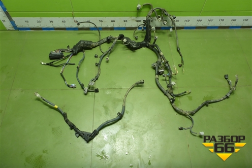 Проводка на двигатель (2.0л 3ZR) (8212142D00) для Toyota Rav-4 с 2012-2019г (Рав 4)