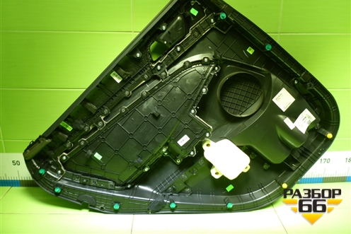 Обшивка двери задней правой под электрику (83340D7010) для Hyundai Tucson с 2015-2022г (Туксон)