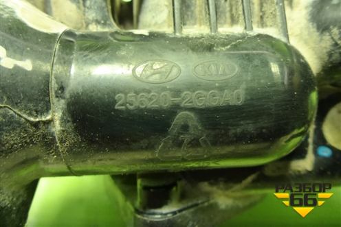 Корпус термостата (2.4л G4KJ) (256202GGA0) для Hyundai Tucson с 2015-2022г (Туксон)