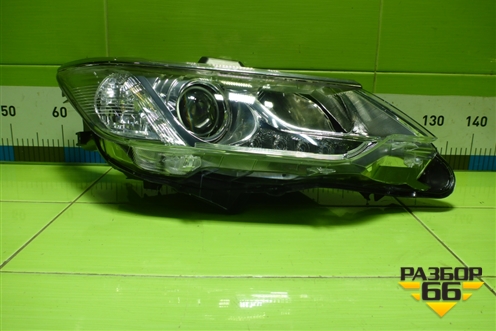 Фара правая (после 2014г галоген) (8113033881) для Toyota Camry V50 с 2011-2018г (Камри)