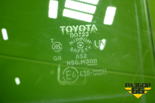 Стекло двери задней левой для Toyota Corolla (E15) с 2006-2013г (Королла 150)