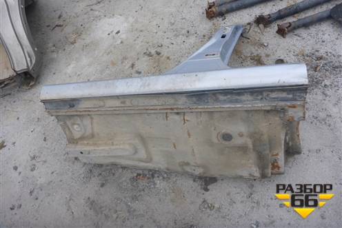 Порог со стойкой левый для Toyota Corolla (E15) с 2006-2013г (Королла 150)