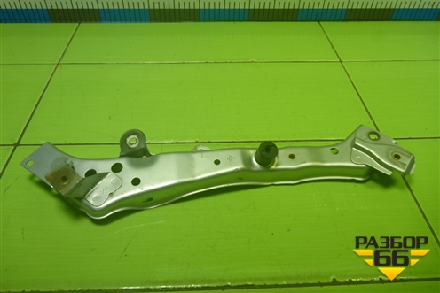 Кронштейн фары правой для Toyota Corolla (E15) с 2006-2013г (Королла 150)