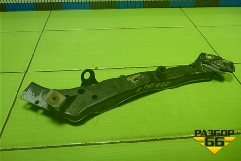Кронштейн фары правой для Toyota Corolla (E15) с 2006-2013г (Королла 150)