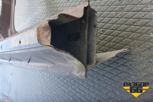 Порог со стойкой правый для Renault Duster I с 2010-2021г (Дастер)
