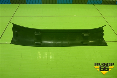 Накладка порога внутренняя заднего правого (6791742050) для Toyota Rav-4 с 2006-2013г (Рав 4)