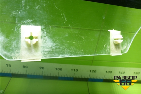 Стекло двери задней левой для Hyundai Aсcent с 2000г (Акцент)