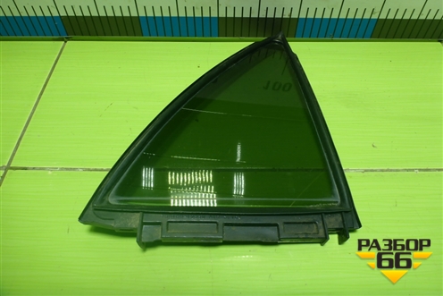 Стекло двери задней правой форточка для Toyota Corolla (E15) с 2006-2013г (Королла 150)