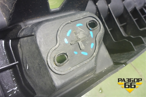 Наполнитель заднего бампера (850903860R) для Renault Duster I с 2010-2021г (Дастер)