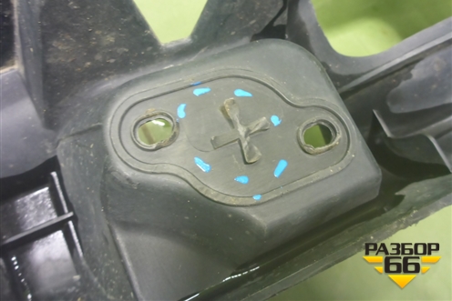 Наполнитель заднего бампера (850903860R) для Renault Duster I с 2010-2021г (Дастер)