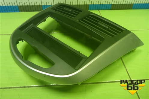 Рамка магнитолы (847414L000) для Hyundai Solaris с 2010-2016г (Солярис)