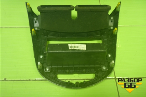 Рамка магнитолы (847414L000) для Hyundai Solaris с 2010-2016г (Солярис)