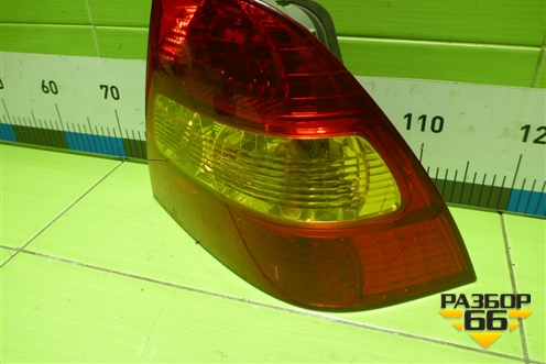 Фонарь задний правый (до 2004г седан) (815511E210) для Toyota Corolla (E12) с 2001-2007г (Королла 120)