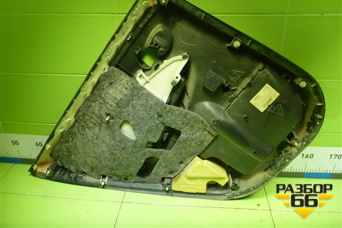 Обшивка двери задней правой под механику (6778712020) для Toyota Corolla (E15) с 2006-2013г (Королла 150)
