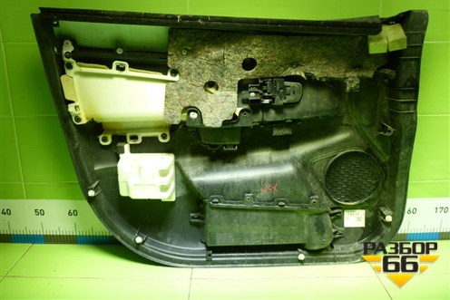 Обшивка двери передней правой под электрику (7221B204XD) для Mitsubishi ASX с 2010г (АСХ)
