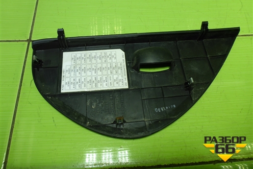 Накладка на торпедо (боковая левая) (847811H000) для Kia Ceed с 2006-2012г (Сид 1)