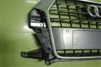 Решетка радиатора (8U0853653M) для Audi Q3 с 2011-2018г (Ку 3)
