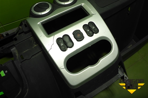 Торпедо не под AIR BAG для Renault Sandero с 2009-2014г (Сандеро)