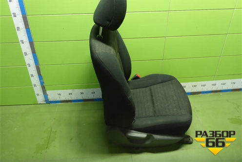 Сиденье переднее правое с AIR BAG (с подогревом) для Toyota Corolla (E15) с 2006-2013г (Королла 150)