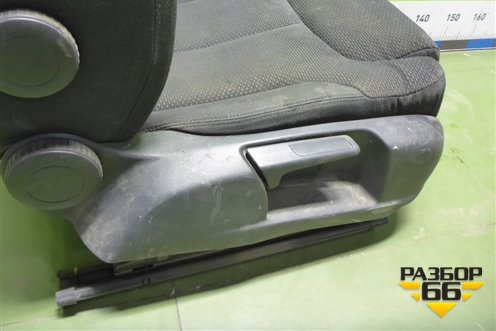 Сиденья комплект (AIR BAG подогрев электро регулировка) для Volkswagen Passat (B6) с 2005-2010г (Пассат Б6)
