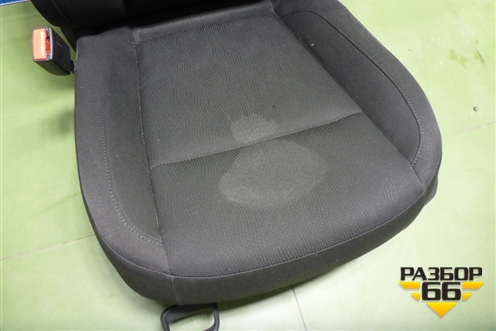 Сиденья передние (с AIR BAG и подогревом, электро регулировка) для Opel Insignia с 2008-2017г (Инсигниа)