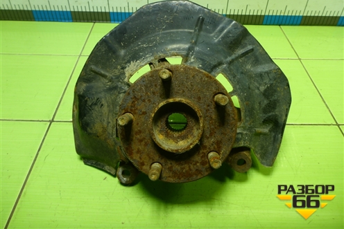 Кулак поворотный передний правый для Toyota Camry XV40 с 2006-2011г (Камри)