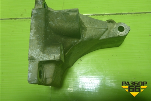 Кронштейн генератора (2.0л 3ZR-FE) для Toyota Rav-4 с 2012-2019г (Рав 4)
