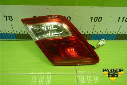 Фонарь задний внутренний левый (8159106350) для Toyota Camry XV40 с 2006-2011г (Камри)