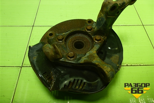 Кулак поворотный передний правый для Toyota Corolla (E15) с 2006-2013г (Королла 150)