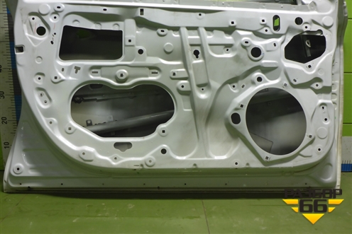 Дверь передняя левая (6700206280) для Toyota Camry XV70 с 2017-2026г (Камри)