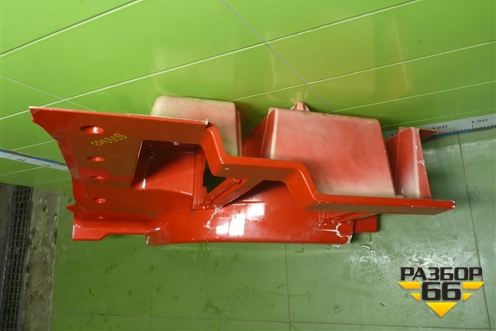 Корпус подножки правой (8405224C6201) для Dongfeng DFH4180