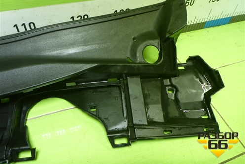 Решетка стеклоочистителей левая (5570912110) для Toyota Corolla (E15) с 2006-2013г (Королла 150)