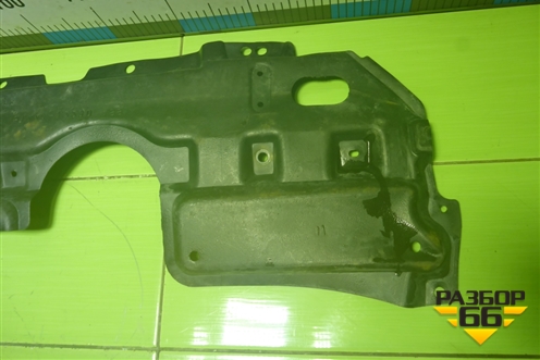 Пыльник двигателя центральный (5144112230) для Toyota Corolla (E15) с 2006-2013г (Королла 150)