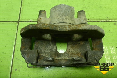 Суппорт передний правый для Ford Focus 2 с 2008-2011г (Фокус)
