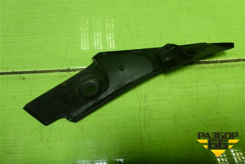 Молдинг лобового стекла нижний правый (8200763647) для Renault Sandero с 2009-2014г (Сандеро)