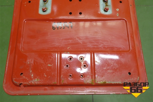 Дверца бардачка (WG1642770006) для Howo HW76