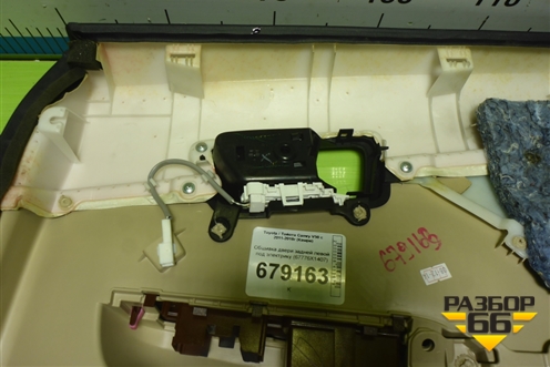 Обшивка двери задней левой под электрику (67776X1407) для Toyota Camry XV50 с 2011-2018г (Камри)