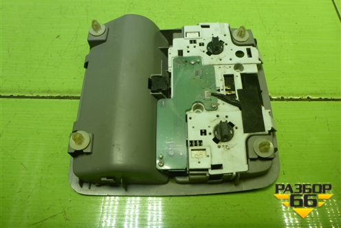 Плафон салонный передний (6340142010) для Toyota Rav-4 с 2006-2013г (Рав 4)
