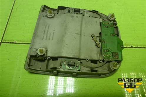 Плафон салонный передний (1D111048G) для Toyota Corolla (E15) с 2006-2013г (Королла 150)