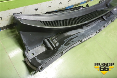 Решетка стеклоочистителей (5578142090) для Toyota Rav-4 с 2012-2019г (Рав 4)