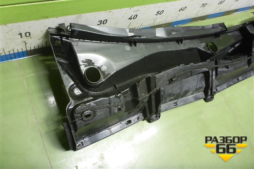 Решетка стеклоочистителей (5578142090) для Toyota Rav-4 с 2012-2019г (Рав 4)
