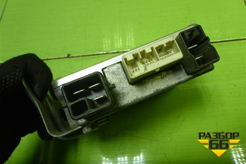 Блок управления рулевой колонкой (8965042070) для Toyota Rav-4 с 2006-2013г (Рав 4)