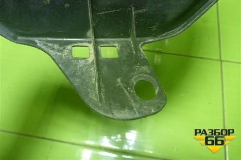 Пыльник заднего бампера правый для Toyota Rav-4 с 2006-2013г (Рав 4)